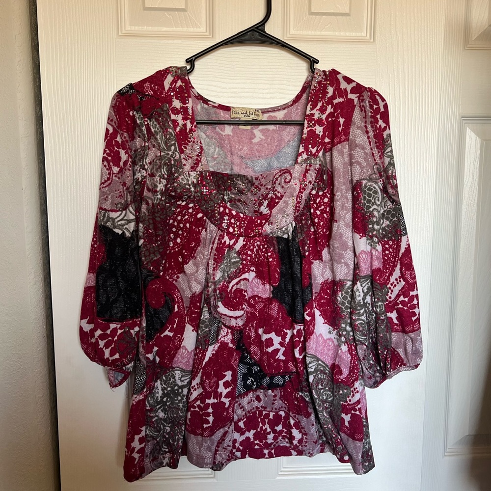 Live and let live lacy looking blouse